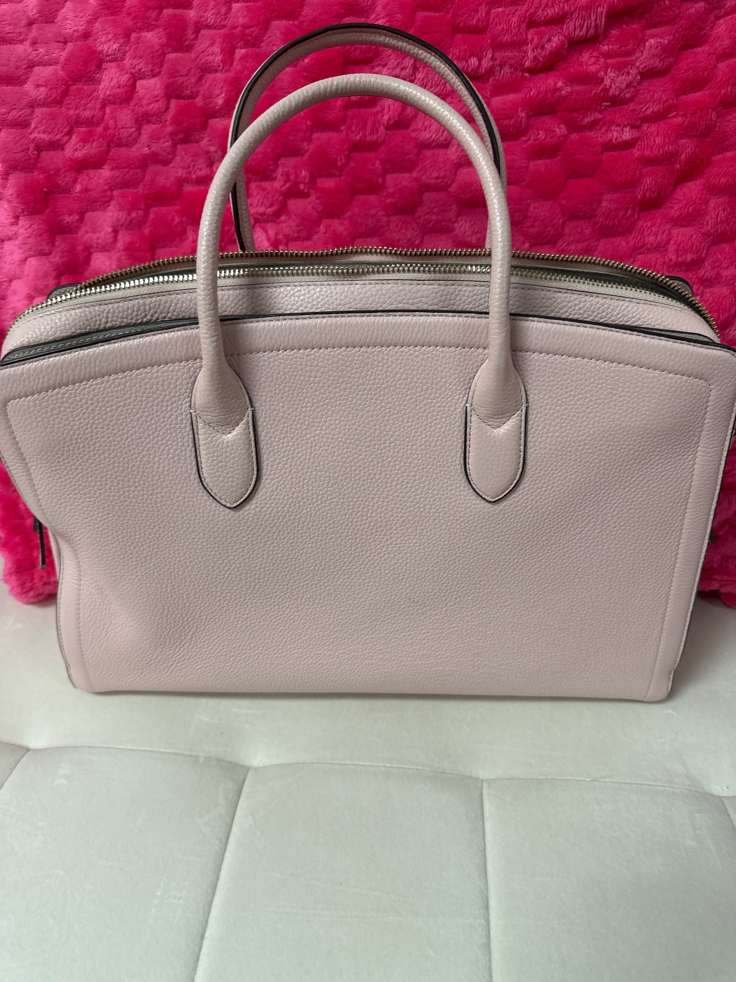 Kate Spade Pink preloved like new condition